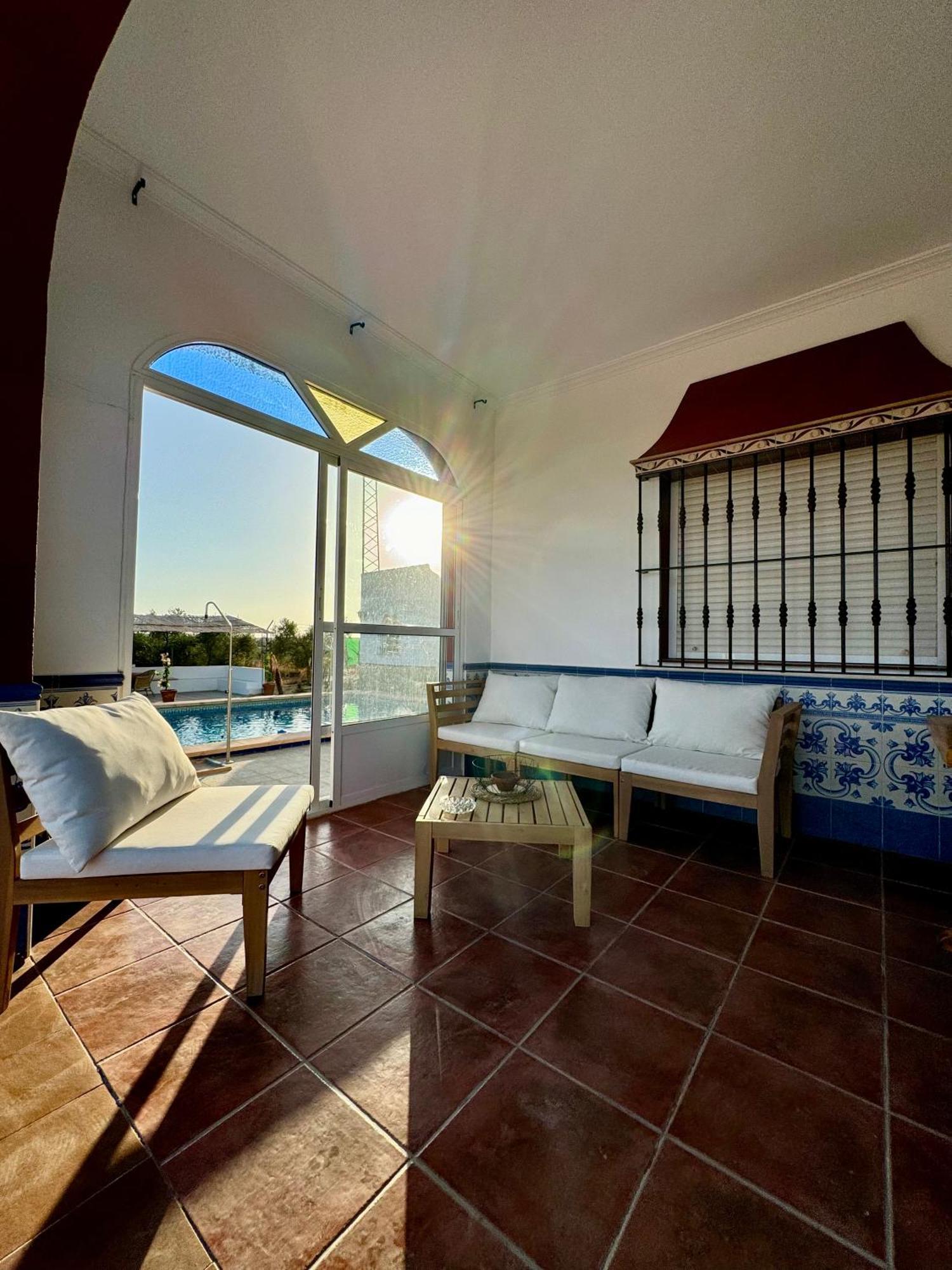 Casa Con Piscina Privada Villa Sevilla Kültér fotó